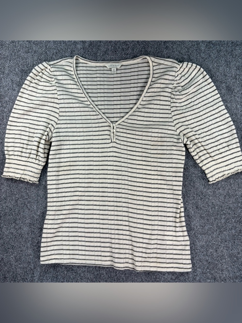 Lucky Brand Cream and Black Striped V-Neck Puff Sleeve Top